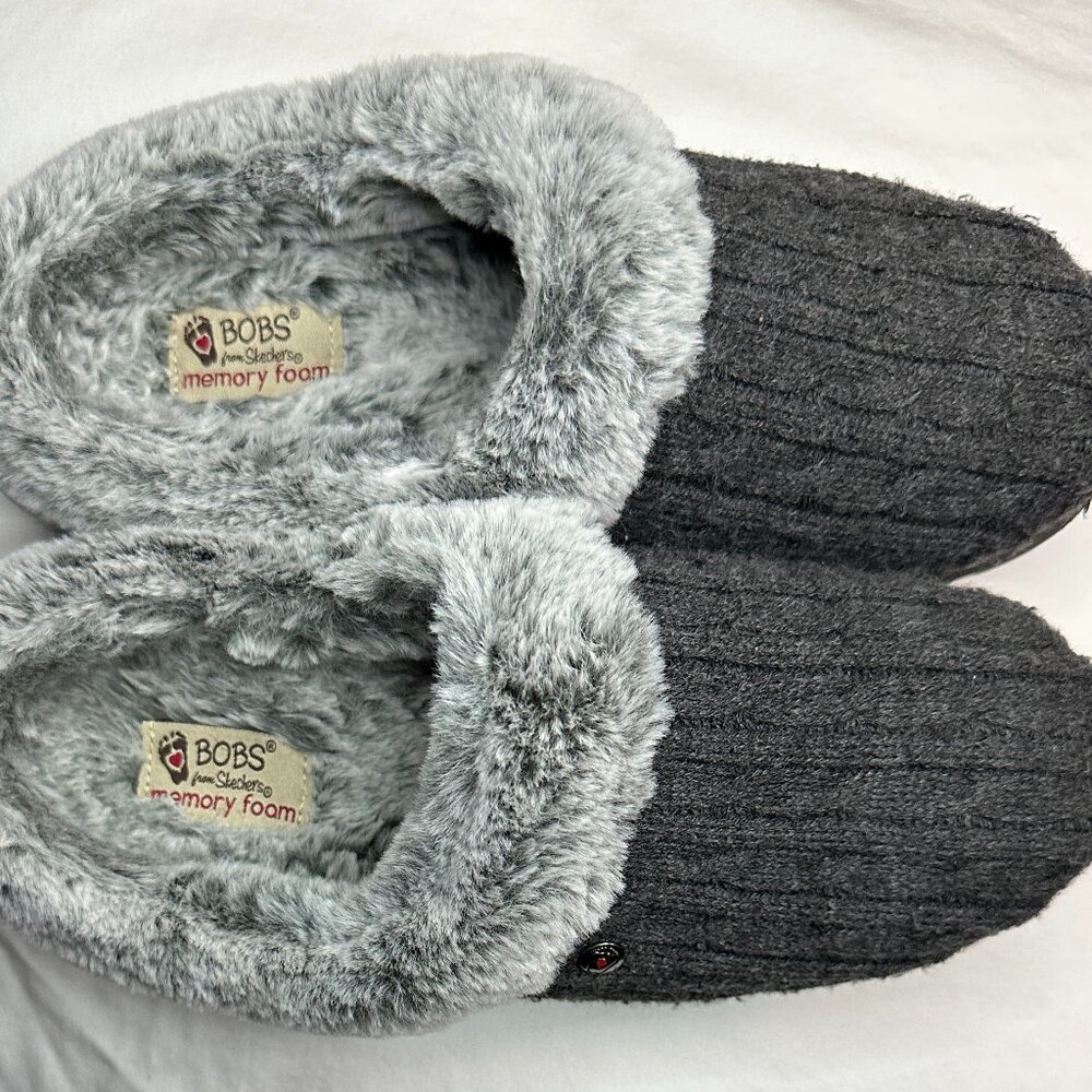 BOB's Keepsakes-Ice Angels-Skechers-Women's Slipper-Gray with Faux Fir-size 8